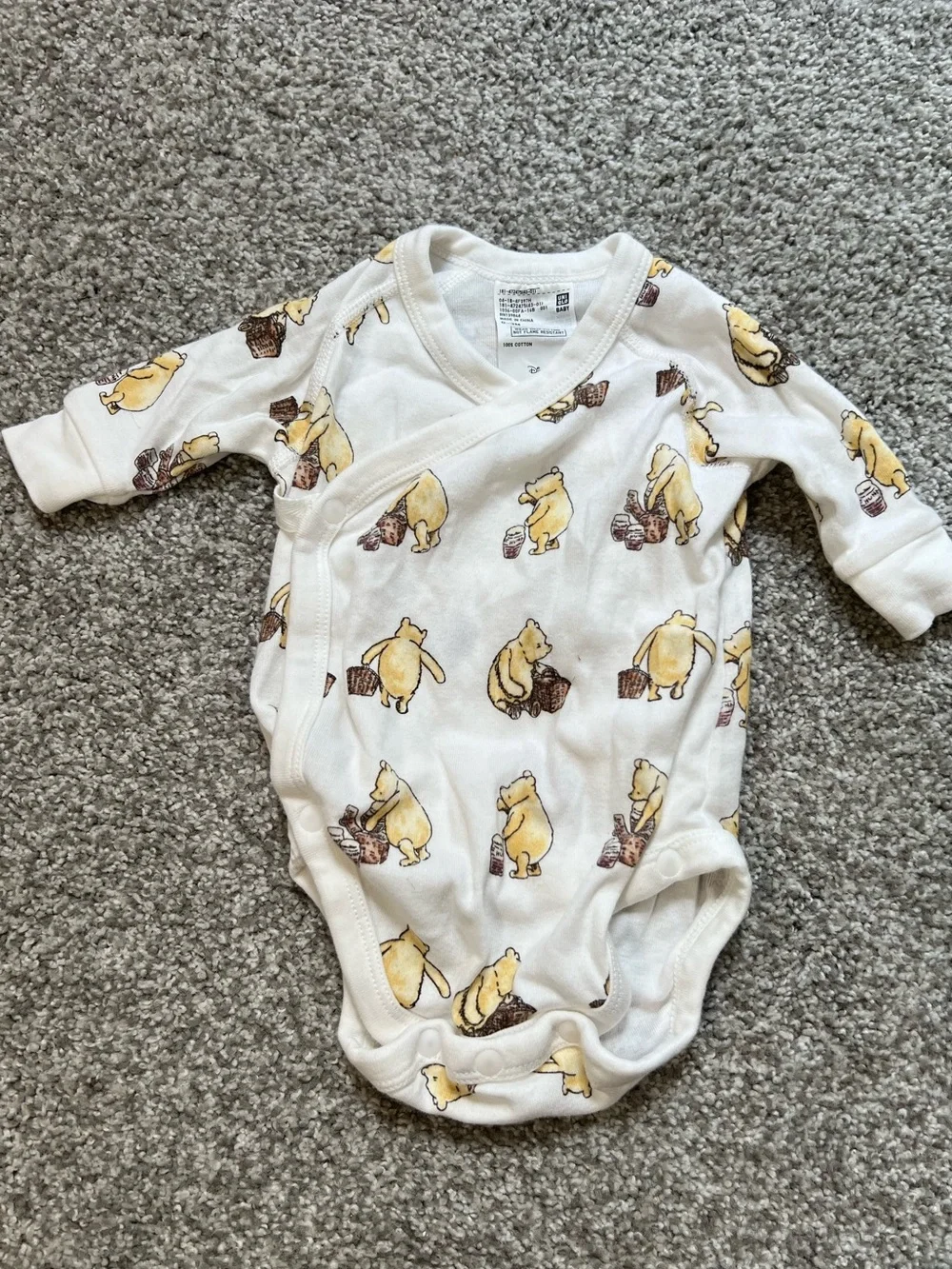 Disney Winnie the Pooh baby bundle size 0-3 month